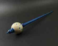 Load image into Gallery viewer, Bead spindle in holly and hand dyed curly maple