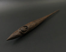 Load image into Gallery viewer, Phang spindle in walnut