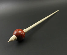 Load image into Gallery viewer, Bead spindle in redheart and holly