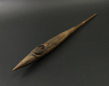 Load image into Gallery viewer, Phang spindle in walnut