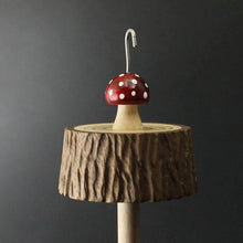 Load image into Gallery viewer, Toadstool stump drop spindle in walnut and curly maple