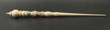 Load image into Gallery viewer, Wand spindle in curly maple