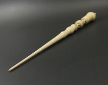 Load image into Gallery viewer, Wand spindle in curly maple