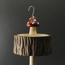 Load image into Gallery viewer, Toadstool stump drop spindle in walnut and curly maple