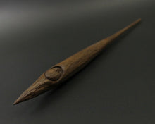 Load image into Gallery viewer, Phang spindle in walnut
