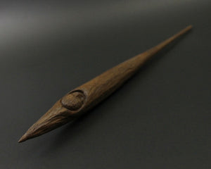 Phang spindle in walnut