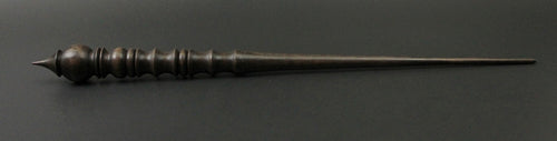 Wand spindle in walnut