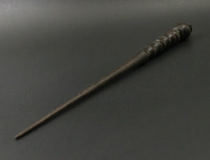 Wand spindle in walnut
