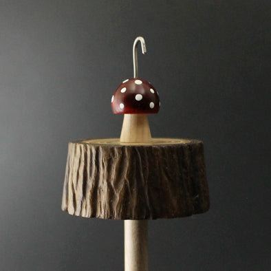 Toadstool stump drop spindle in walnut and curly maple