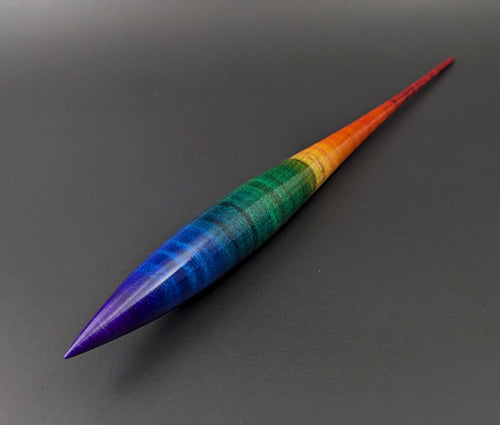 Phang spindle in hand dyed curly maple