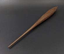 Load image into Gallery viewer, Phang spindle in walnut