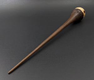 Birdhouse spindle in Karelian birch and walnut