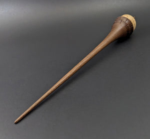 Birdhouse spindle in Karelian birch and walnut