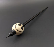 Load image into Gallery viewer, Bead spindle in holly and ebonized walnut