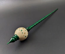 Load image into Gallery viewer, Bead spindle in holly and hand dyed curly maple