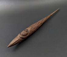 Load image into Gallery viewer, Phang spindle in walnut