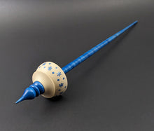Load image into Gallery viewer, Tibetan style spindle in holly and hand dyed curly maple
