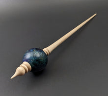 Load image into Gallery viewer, Bead spindle in hand dyed maple burl and curly maple