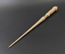 Load image into Gallery viewer, Wand spindle in curly maple