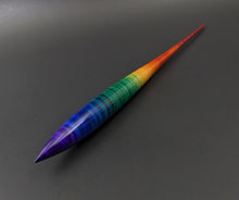 Load image into Gallery viewer, Phang spindle in hand dyed curly maple