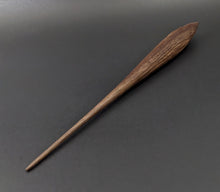 Load image into Gallery viewer, Phang spindle in walnut