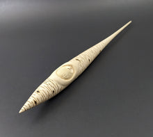 Load image into Gallery viewer, Phang spindle in holly