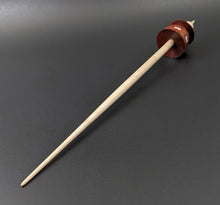 Load image into Gallery viewer, Teacup spindle in redheart and curly maple