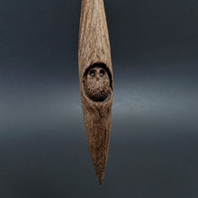 Load image into Gallery viewer, Phang spindle in walnut