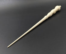 Load image into Gallery viewer, Wand spindle in holly