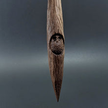 Load image into Gallery viewer, Phang spindle in walnut