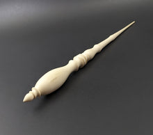 Load image into Gallery viewer, Wand spindle in holly