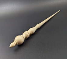 Load image into Gallery viewer, Wand spindle in holly