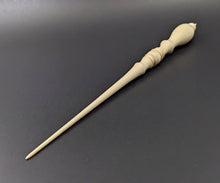 Load image into Gallery viewer, Wand spindle in holly