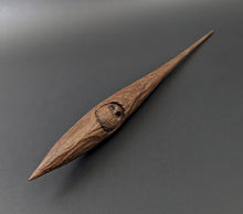 Load image into Gallery viewer, Phang spindle in walnut