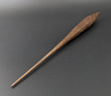 Load image into Gallery viewer, Phang spindle in walnut