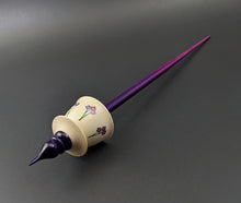 Load image into Gallery viewer, Teacup spindle in holly and hand dyed curly maple