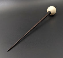 Load image into Gallery viewer, Bead spindle in holly and ebonized walnut