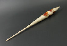 Load image into Gallery viewer, Phang spindle in curly maple