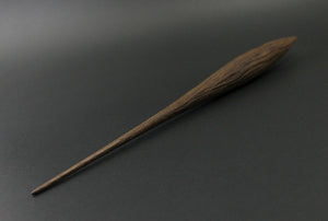 Phang spindle in walnut