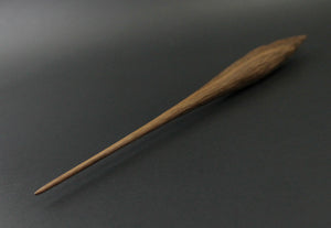 Phang spindle in walnut