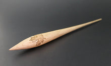 Load image into Gallery viewer, Phang spindle in curly maple